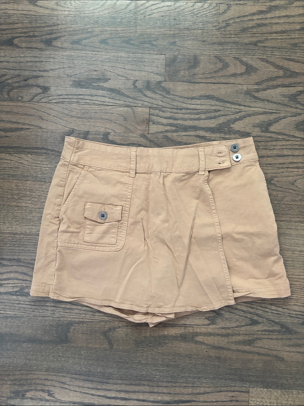 Women's Tan Cargo Skort